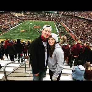 Meet your Posher, Sam